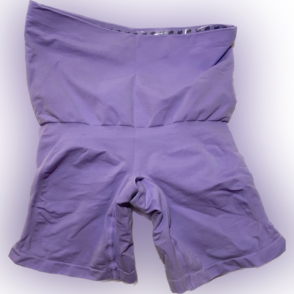 Nearly Naked Shaping Ultra High Waist Booty Lift Short